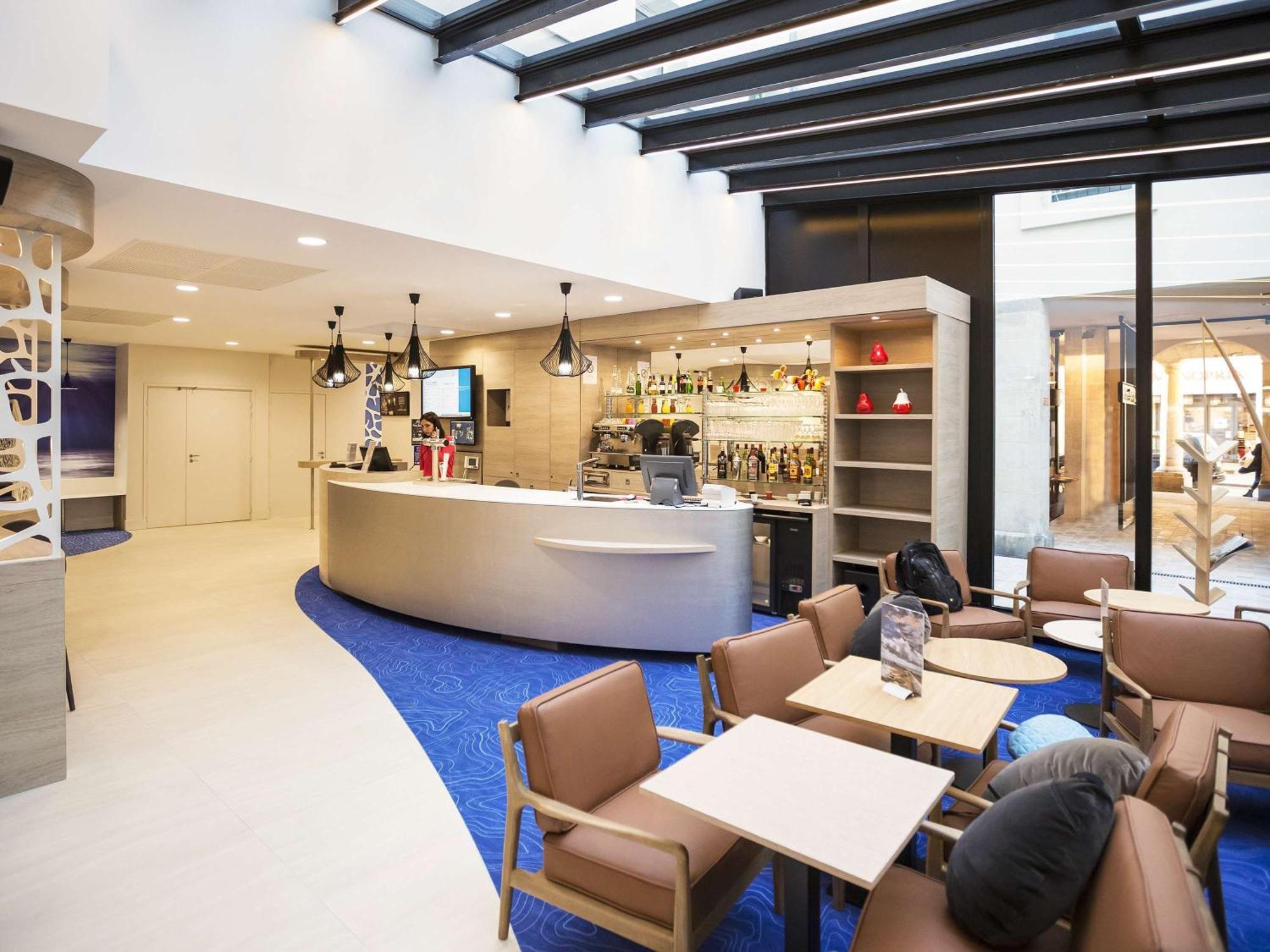 Ibis Styles La Rochelle Centre Hotel Exterior photo